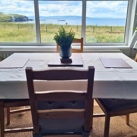 Апартаменти 6 Dunluce Park - Portrush By The Sea Екстер'єр фото