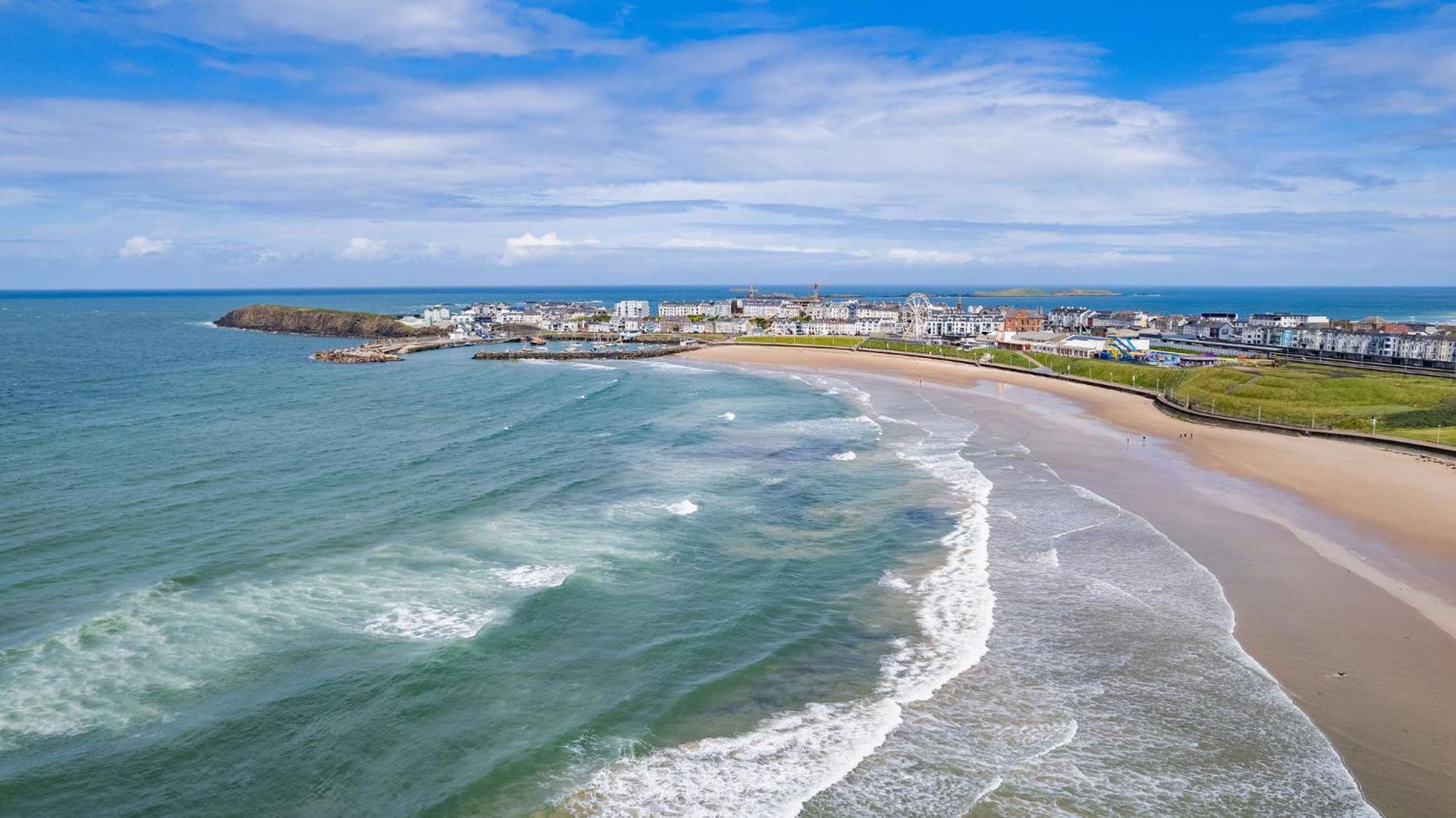 Апартаменти 6 Dunluce Park - Portrush By The Sea Екстер'єр фото